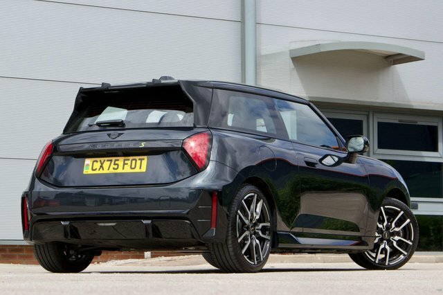 Mini Electric E 66.5Kwh Sport Grey #14