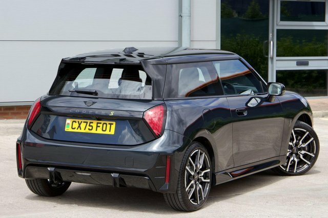 Mini Electric E 66.5Kwh Sport Grey #51