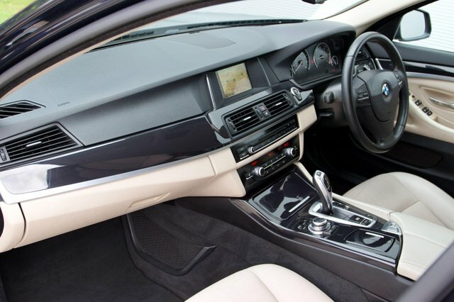 BMW 5 Series M Sport Grey #16