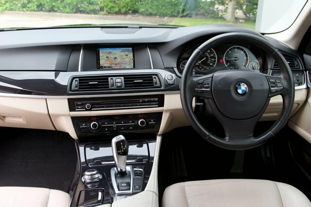 BMW 5 Series M Sport Grey #17