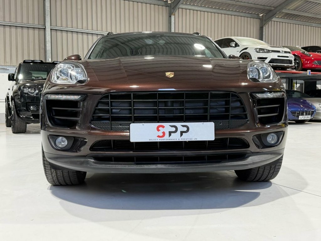 Porsche Macan 2.0T Suv Pdk 4Wd Euro 6 Ss 252 Ps Brown #6