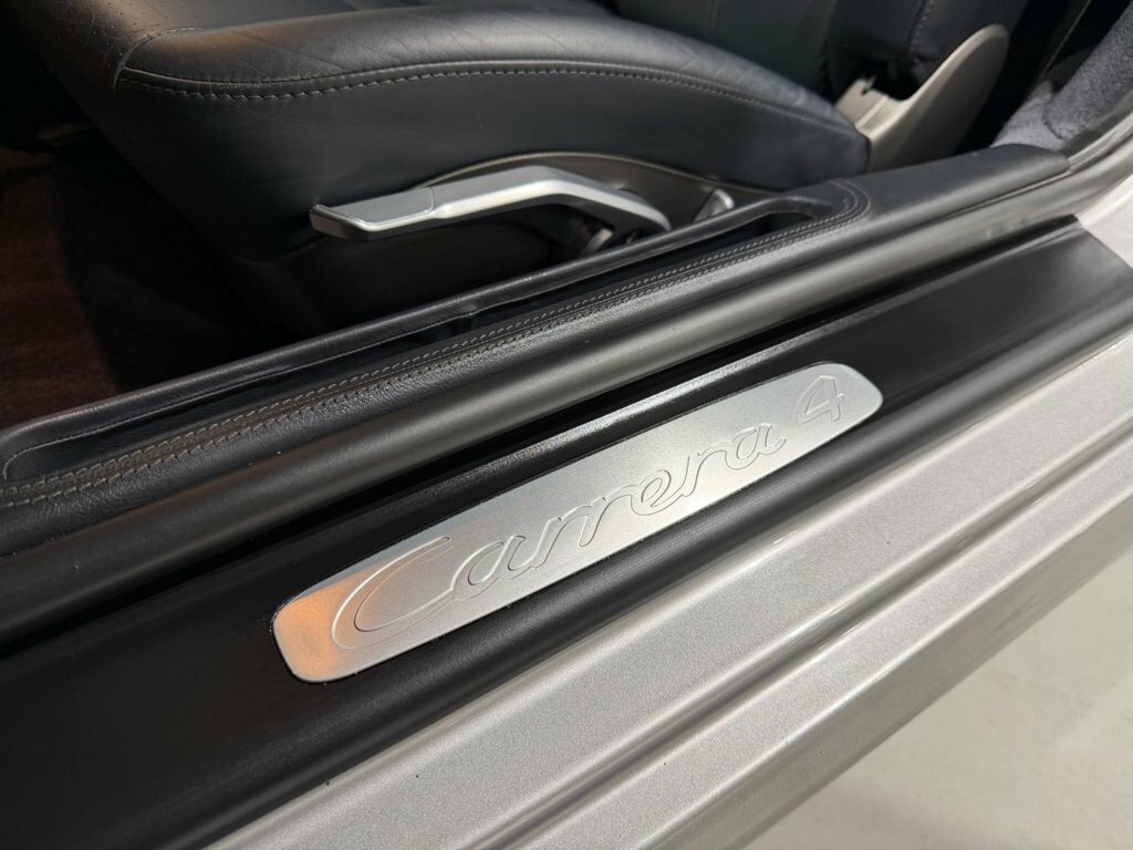Porsche 911 Carrera 2S Black #21