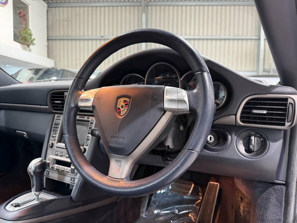 Porsche 911 Carrera 2S Black #15