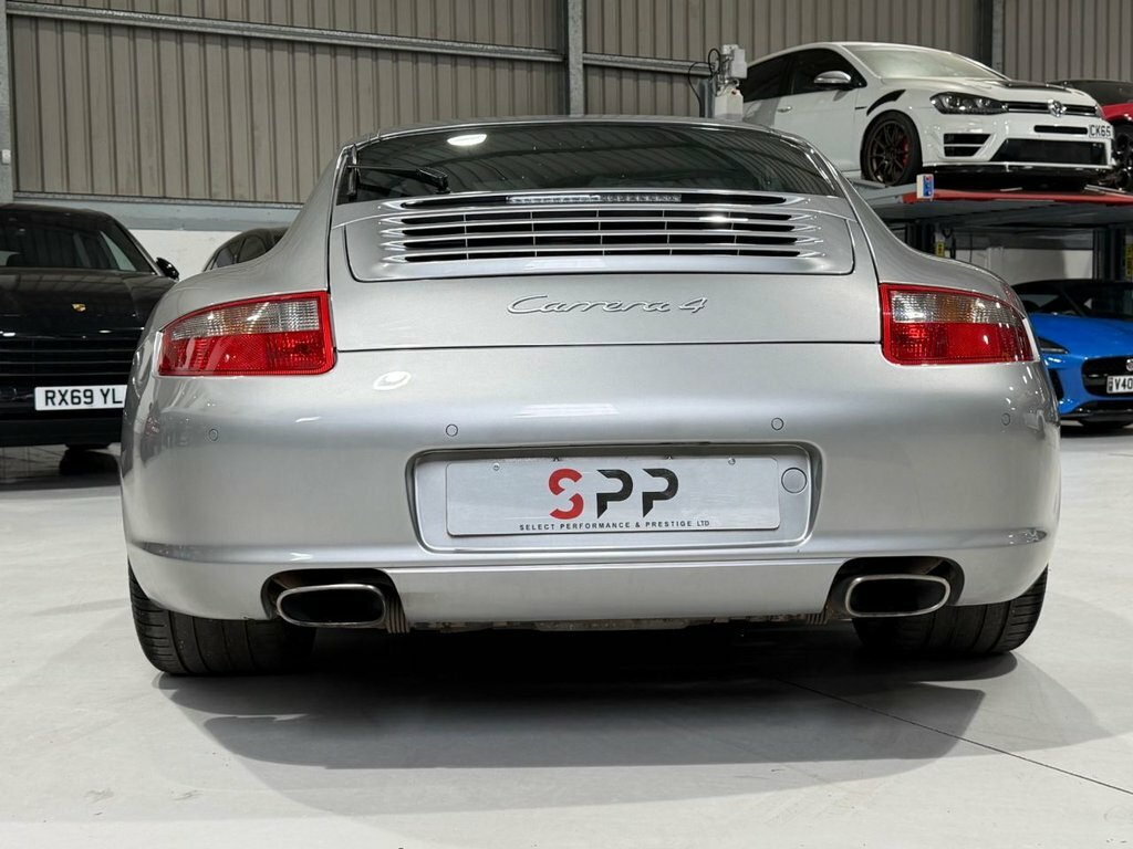 Porsche 911 Carrera 2S Black #11