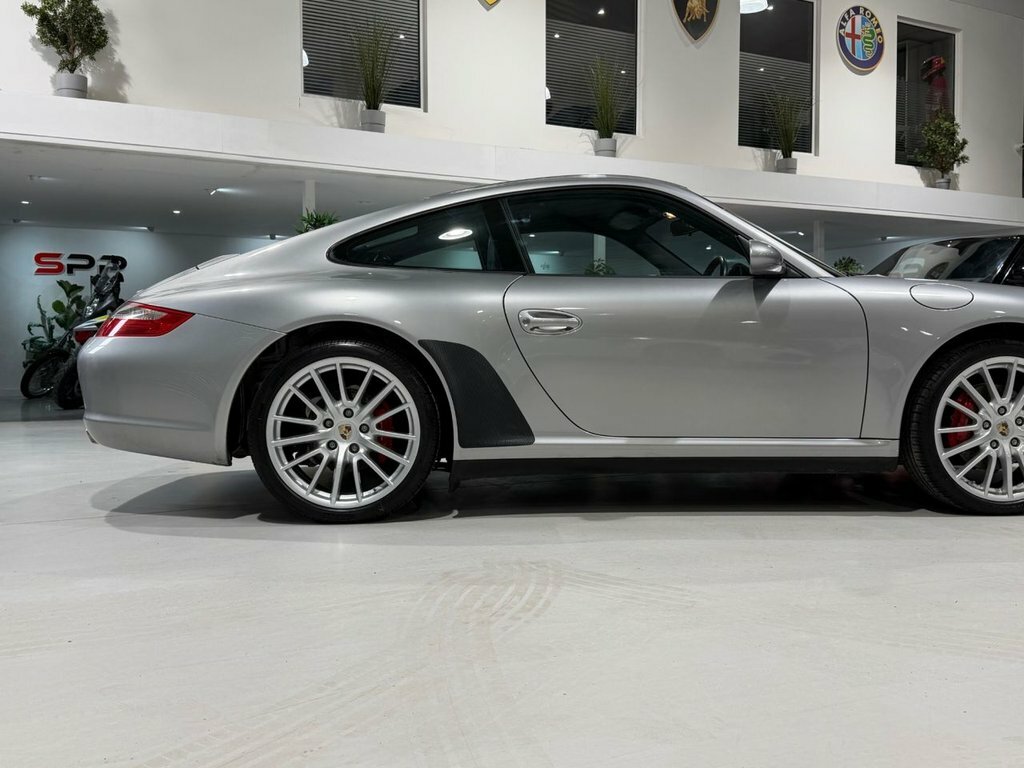 Porsche 911 Carrera 2S Black #34