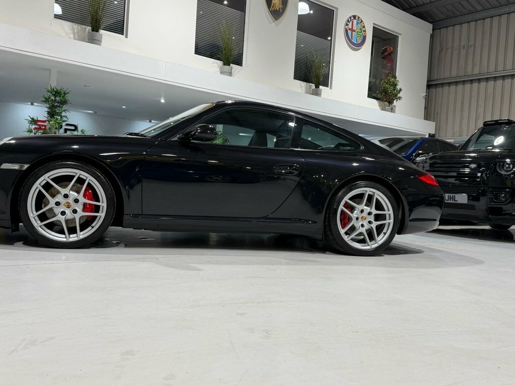 Porsche 911 S 2dr  #27