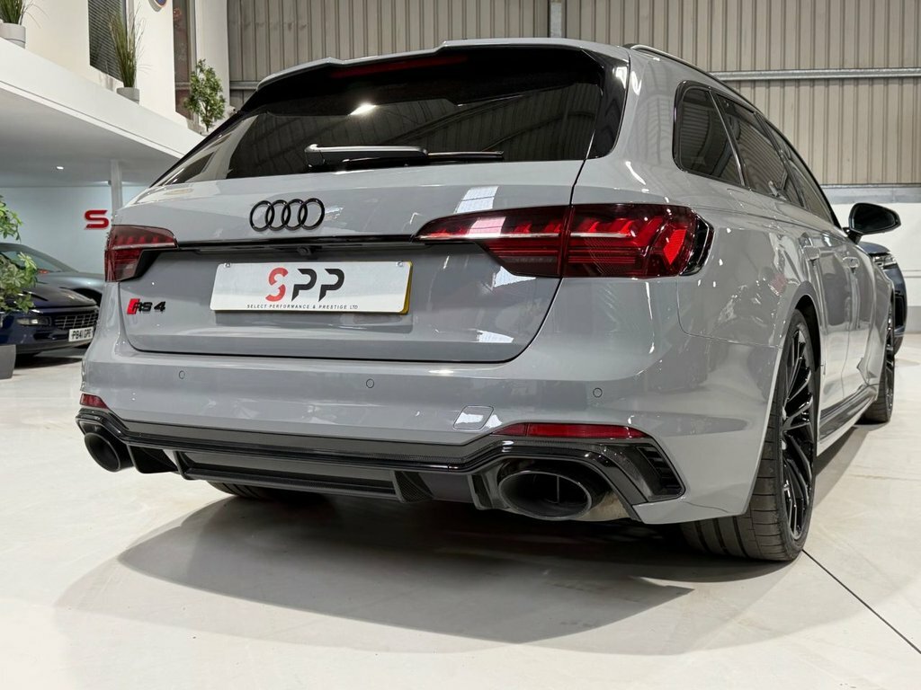 Audi RS4 Avant Rs 4 Avant Carbon Black 450 Ps Tiptronic Grey #34
