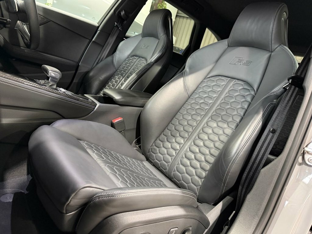 Audi RS4 Avant Rs 4 Avant Carbon Black 450 Ps Tiptronic Grey #17
