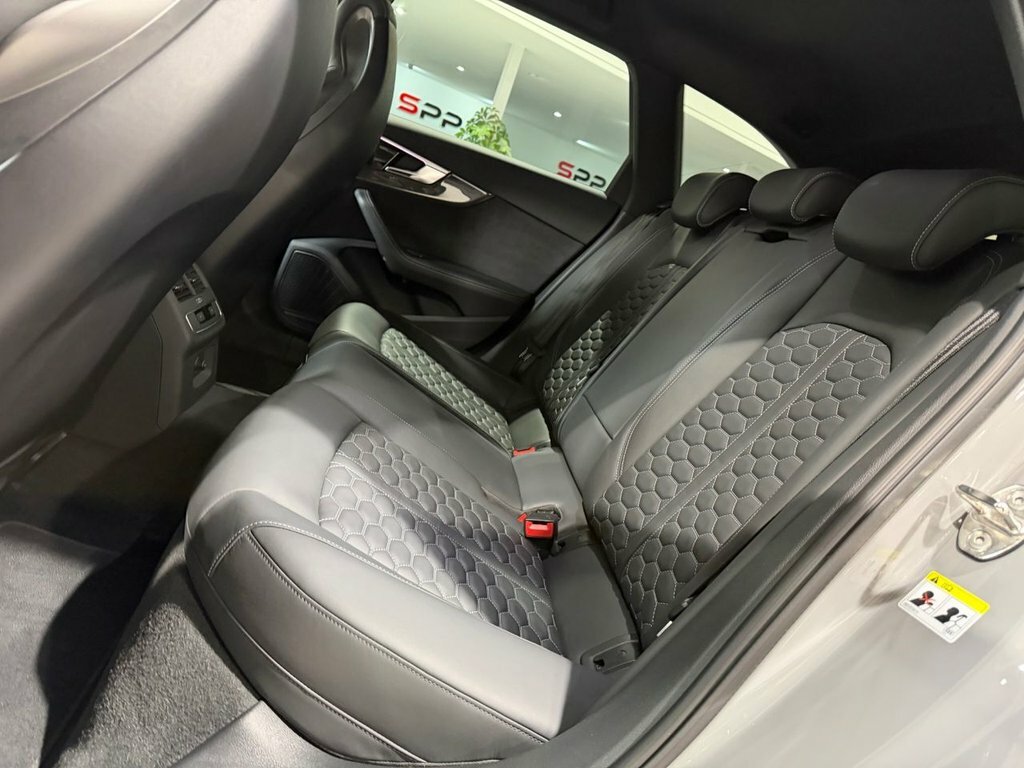 Audi RS4 Avant Rs 4 Avant Carbon Black 450 Ps Tiptronic Grey #49