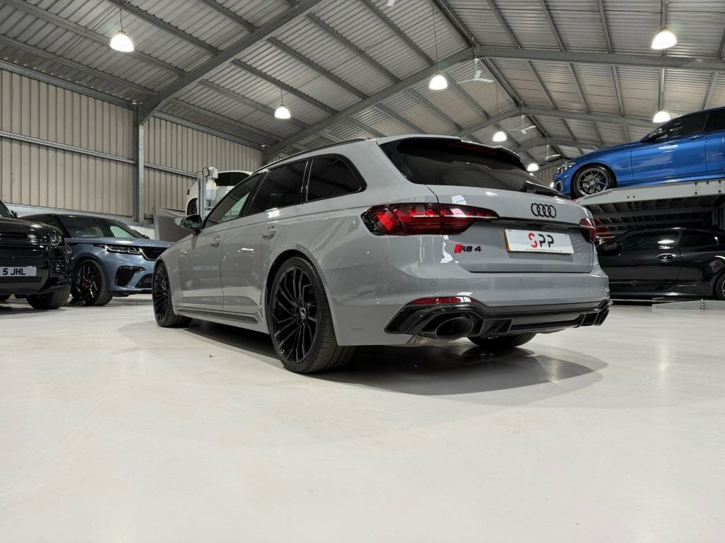 Audi RS4 Avant 2.9 Tfsi V6 Carbon Black Estate Tiptron Grey #3