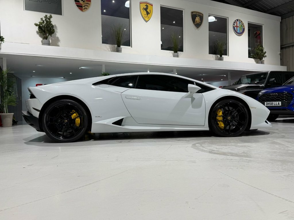 Lamborghini Huracan 5.2 Lp610-4 White #2
