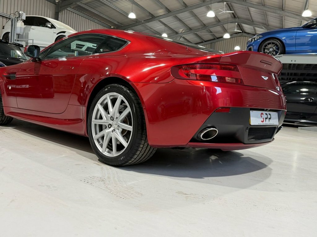 Aston Martin Vantage 4.7 420 Bhp Red #4