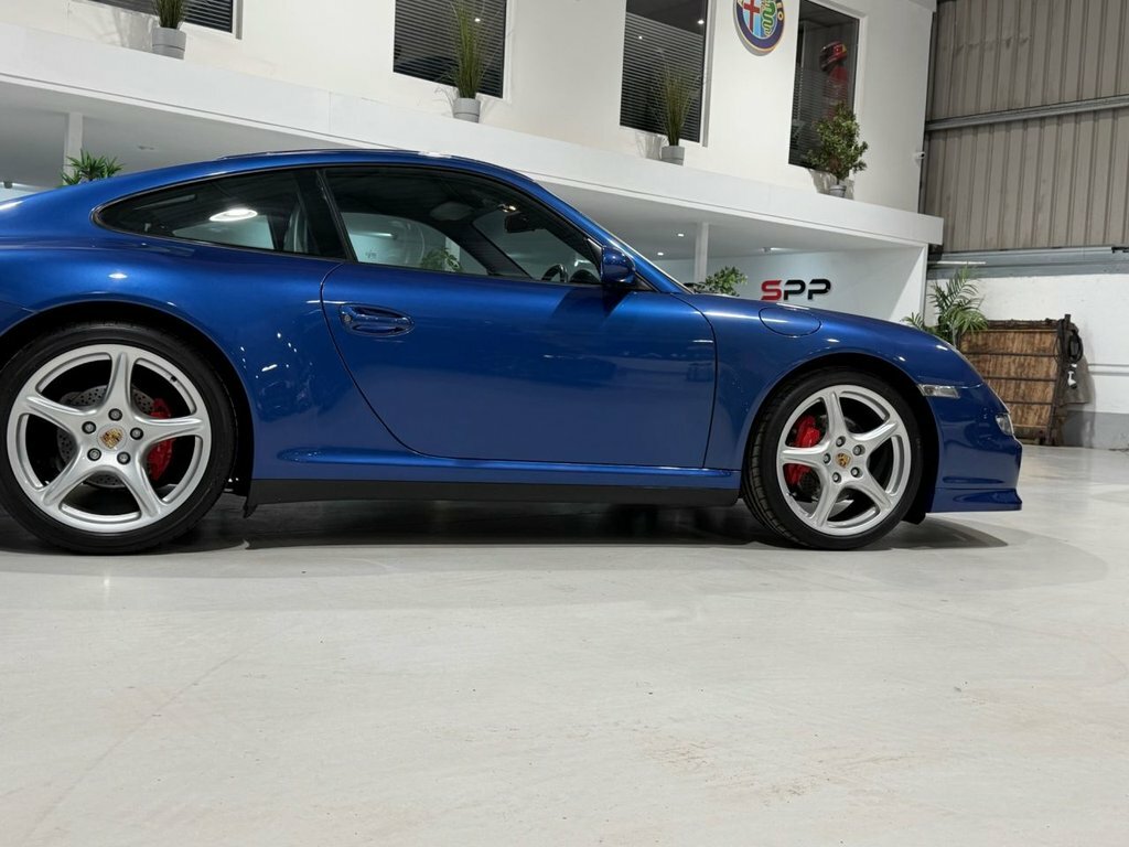 Porsche 911 3.8 997 Carrera 4S Cabriolet Awd Black #32