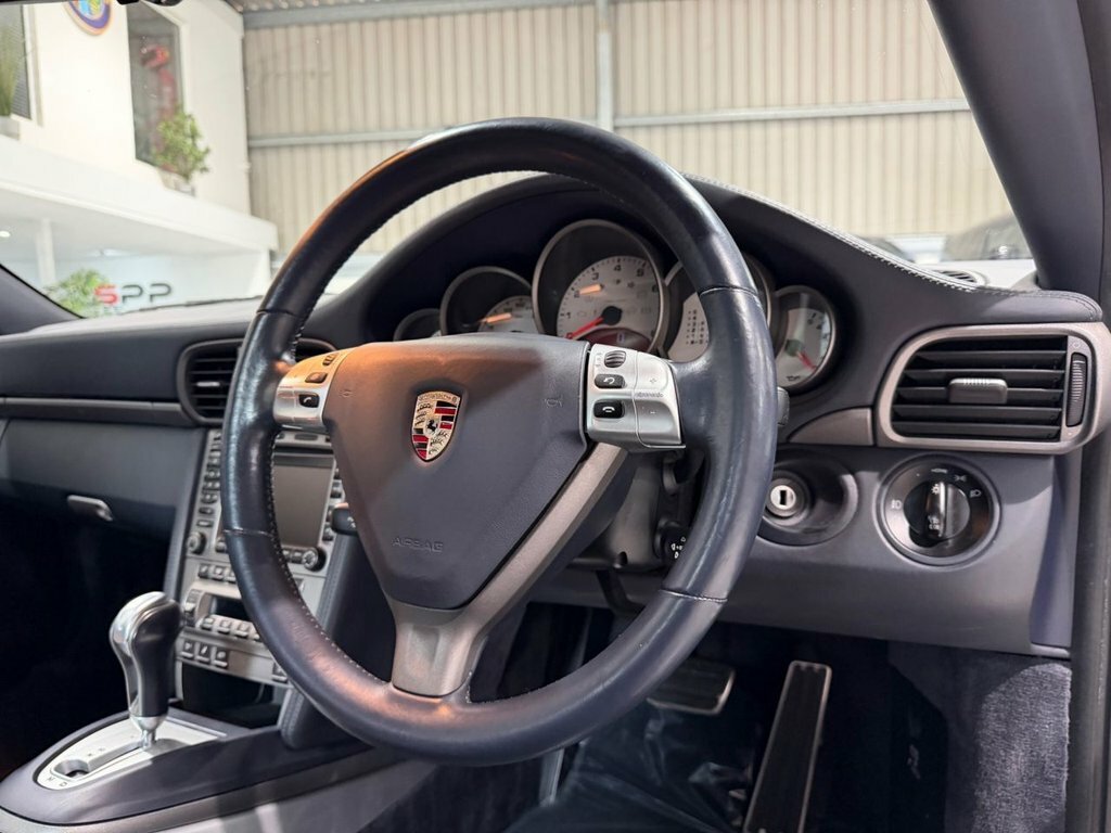 Porsche 911 3.8 997 Carrera 4S Cabriolet Awd Black #16