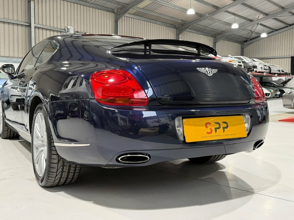 Bentley Continental Gt 6.0 Gt Silver #26