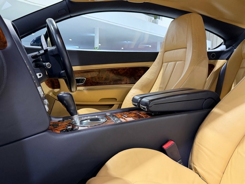 Bentley Continental Gt 6.0 Gt Silver #16