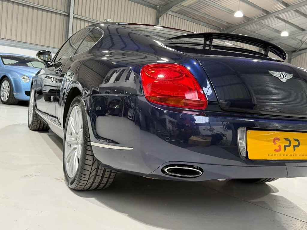 Bentley Continental Gt 6.0 Gt Silver #9