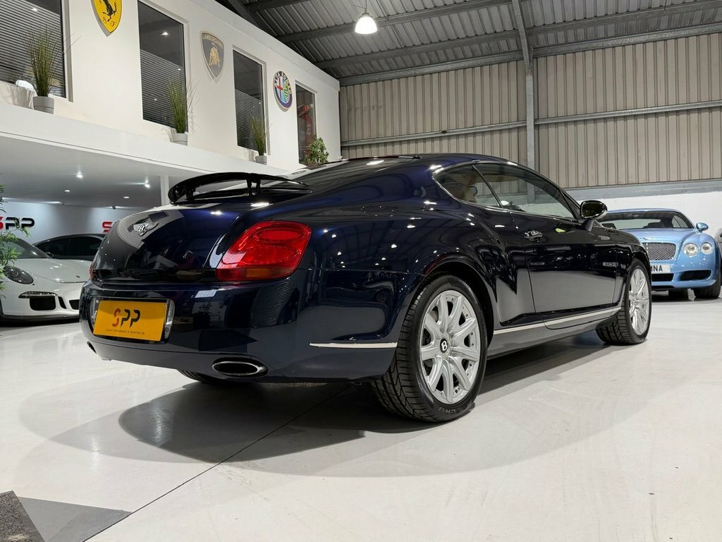 Bentley Continental Gt 6.0 Gt Silver #24