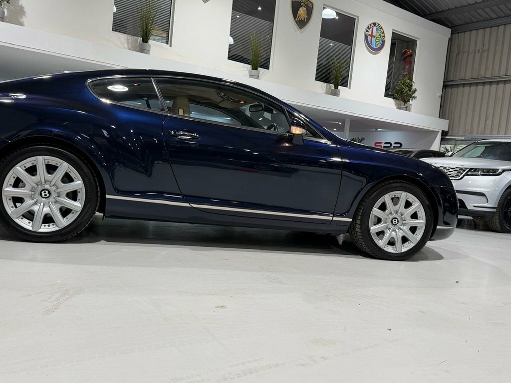 Bentley Continental Gt 6.0 Gt Silver #27