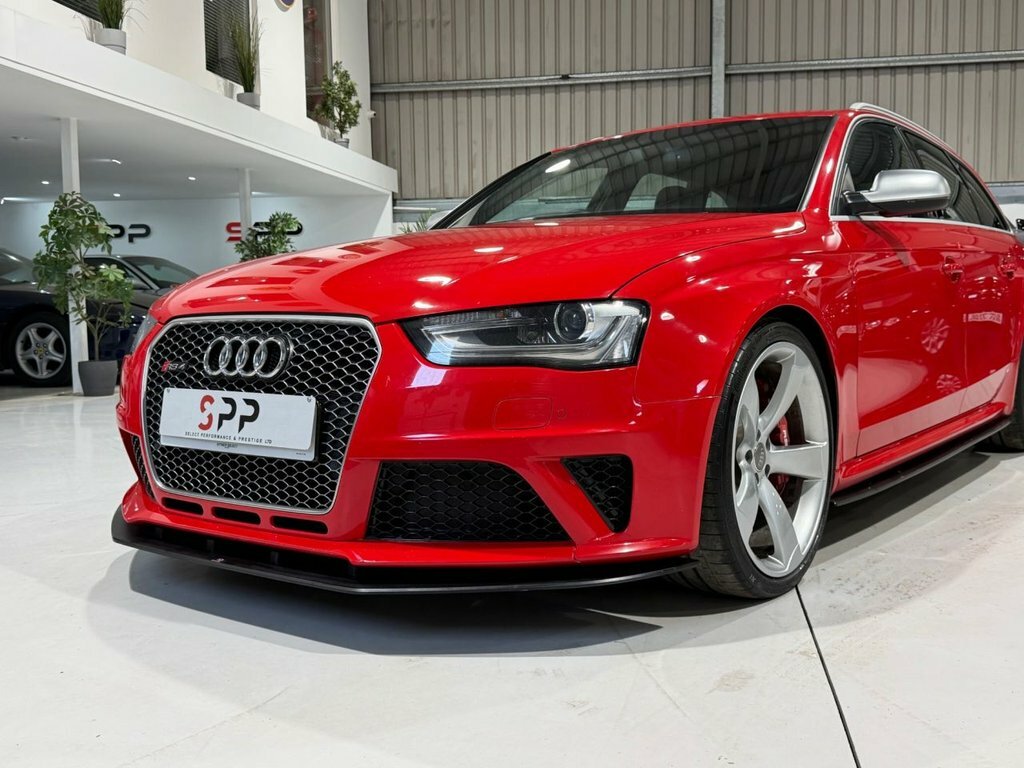 Audi RS4 Avant 4.2 Fsi V8 Estate S Tronic Quattro Euro Red #4