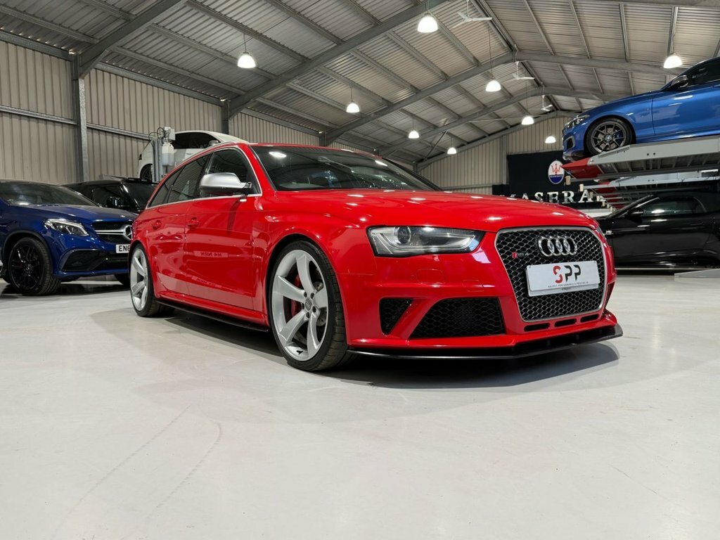 Audi RS4 Avant 4.2 Fsi V8 Estate S Tronic Quattro Euro Red
