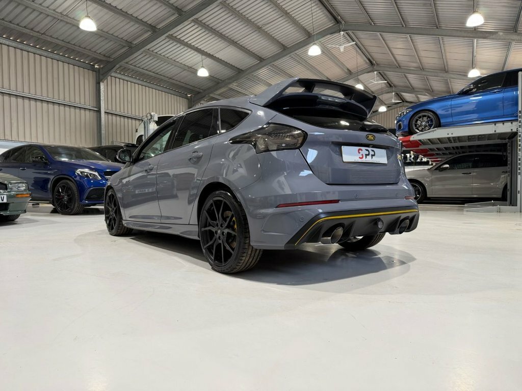 Ford Focus 2.3T Ecoboost Rs Hatchback Awd E RJ66AUU Grey #3