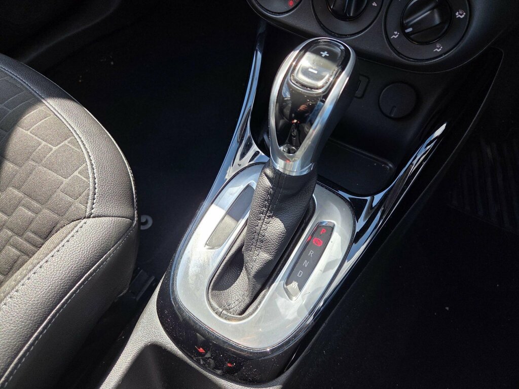 Vauxhall Corsa 1.2 Excite Ac White #32