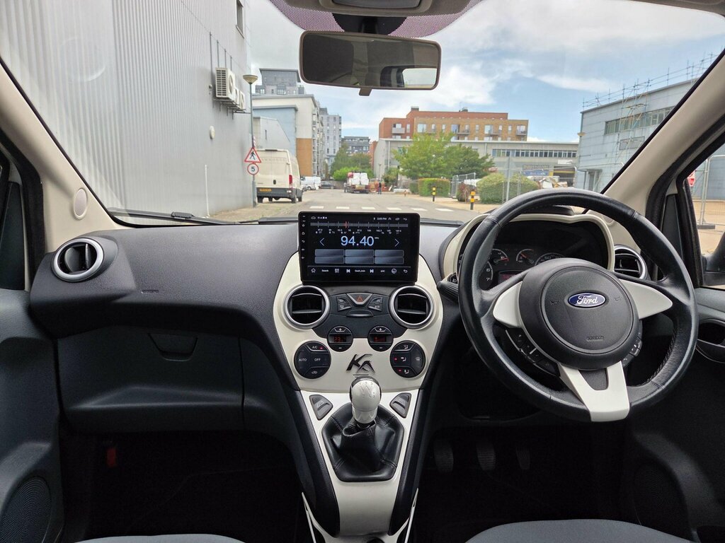Ford KA 1.2 Titanium Euro 5 White #4
