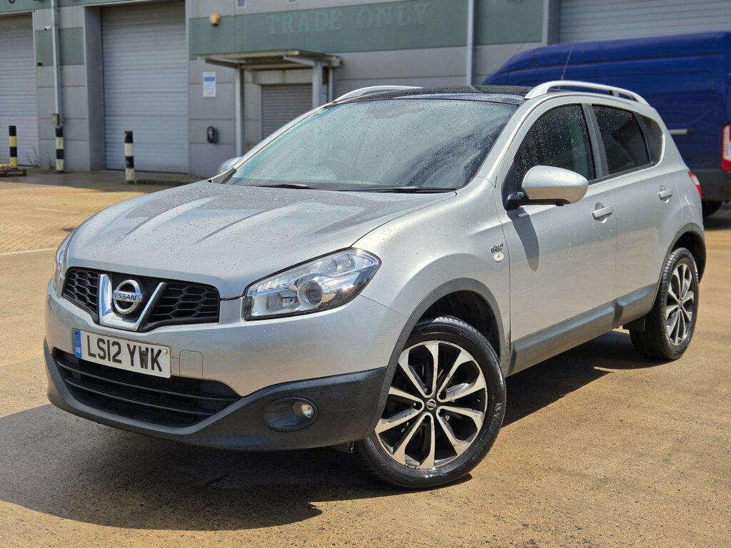 Nissan Qashqai 1.6 N-tec 2Wd Euro 5 Silver #2