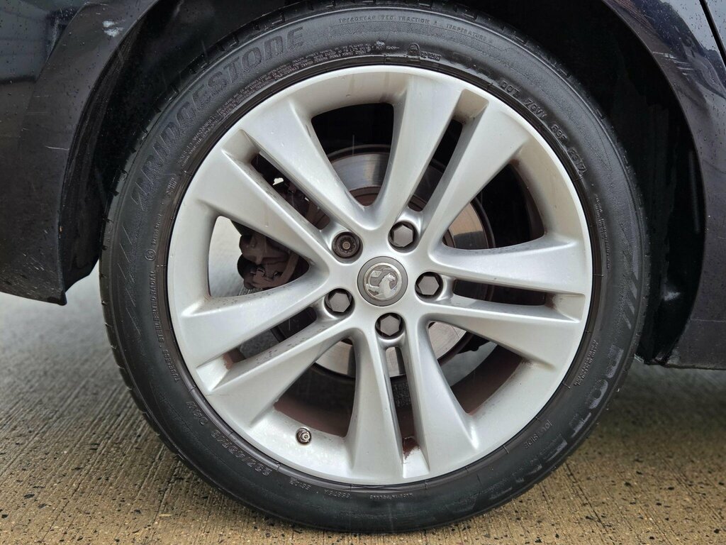 Vauxhall Zafira Tourer Zafira Tourer Elite Nav Cdti Ss Silver #46