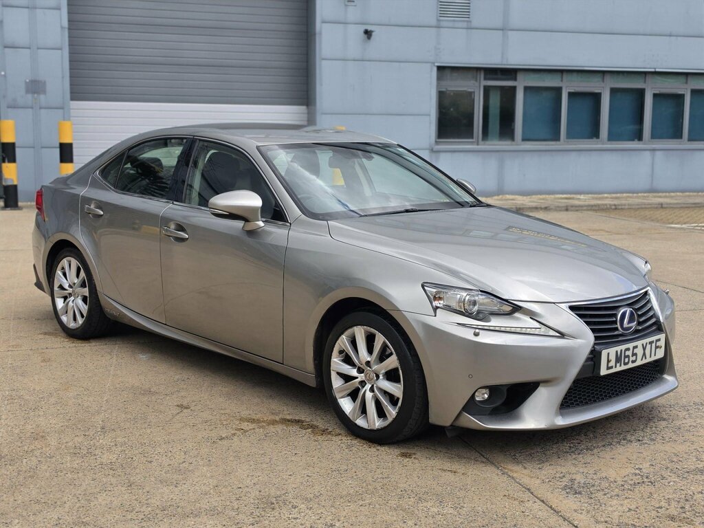 Lexus IS 300H Executive Edition Black #60