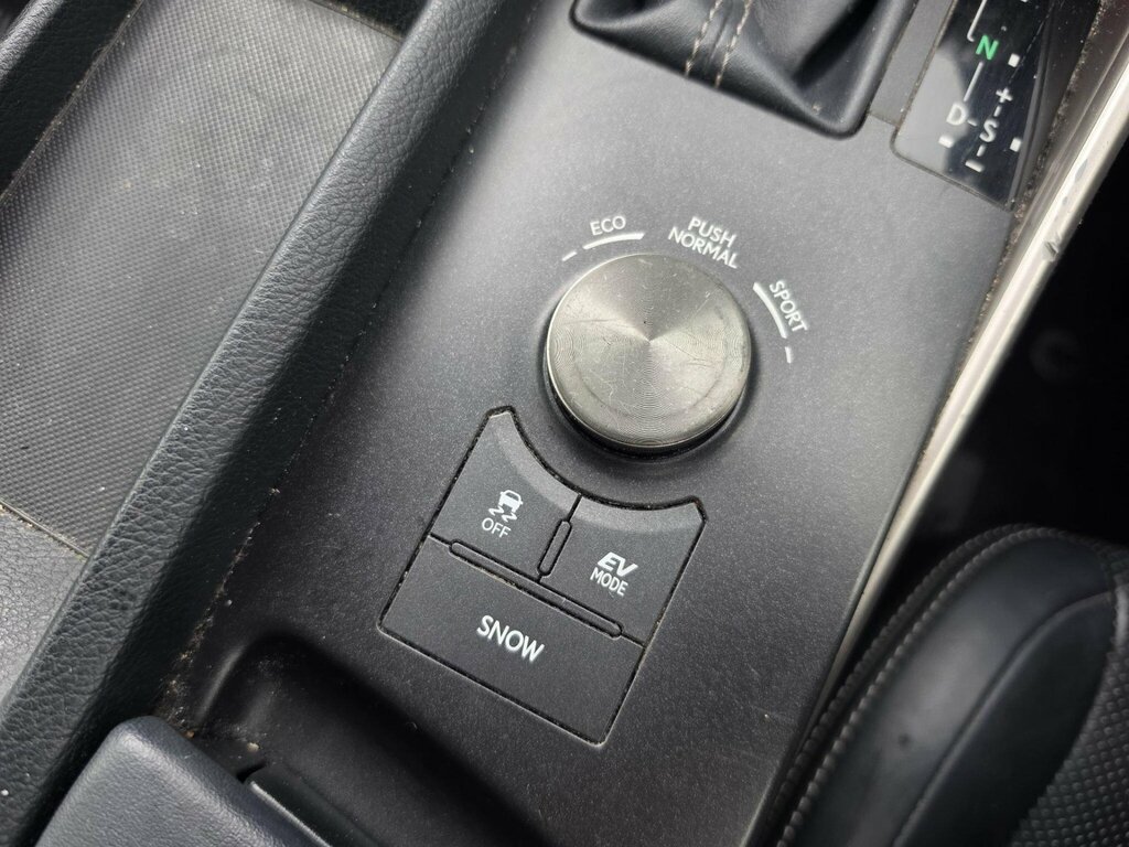 Lexus IS 300H Executive Edition Black #52