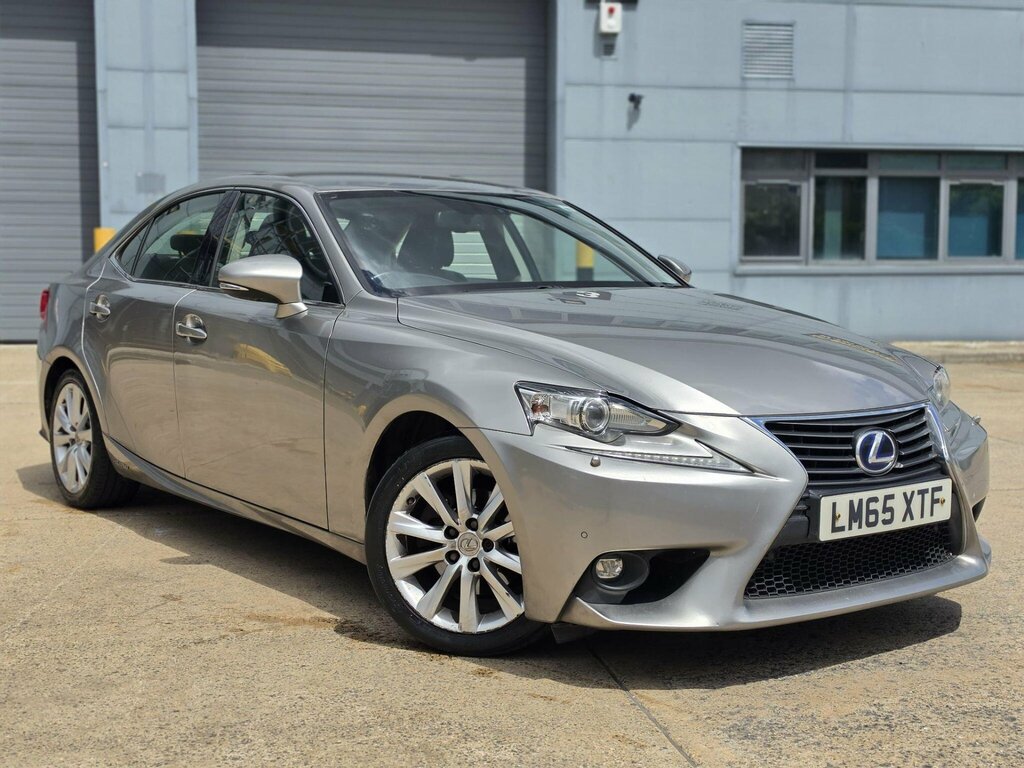 Lexus IS 300H Executive Edition Black #11