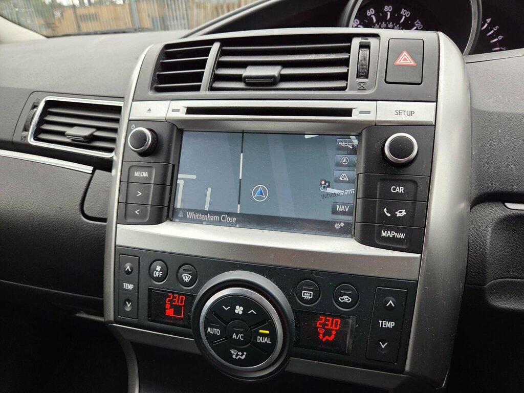 Toyota Verso D-4d Excel Blue #36
