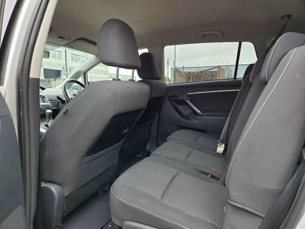 Toyota Verso D-4d Excel Blue #23
