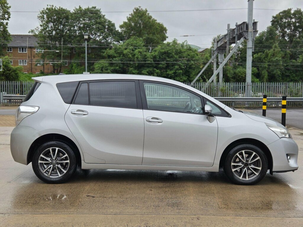 Toyota Verso D-4d Excel Blue #10