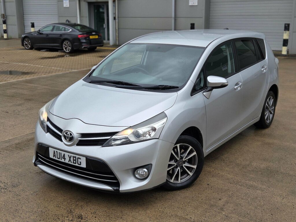 Toyota Verso D-4d Excel Blue #8