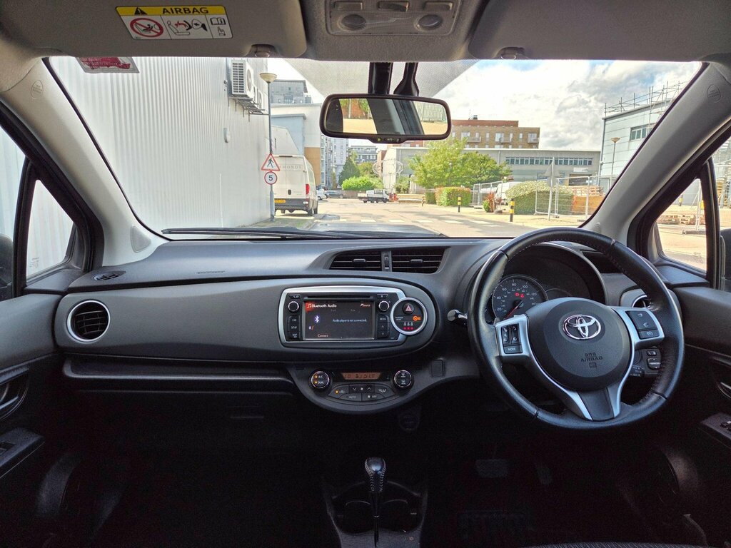 Toyota Yaris 1.33 Dual Vvt-i Icon Plus Multidrive S Euro 5 Blue #4