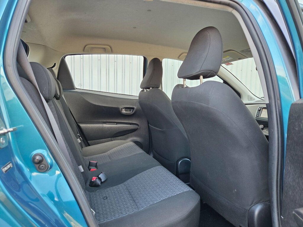 Toyota Yaris  Red #27