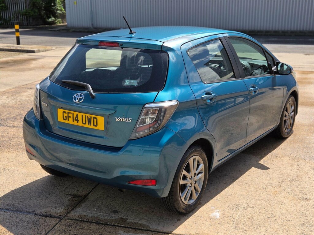 Toyota Yaris 1.33 Dual Vvt-i Icon Plus Multidrive S Euro 5 Blue #3