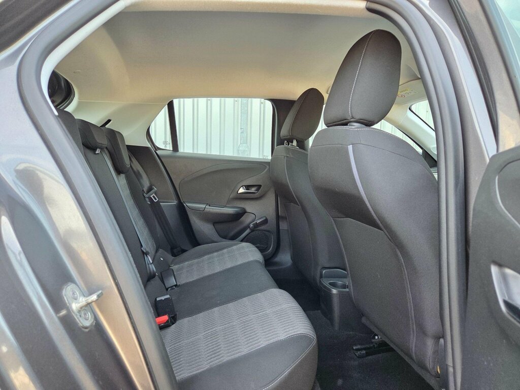 Vauxhall Corsa 1.4I Ecotec Griffin Red #30