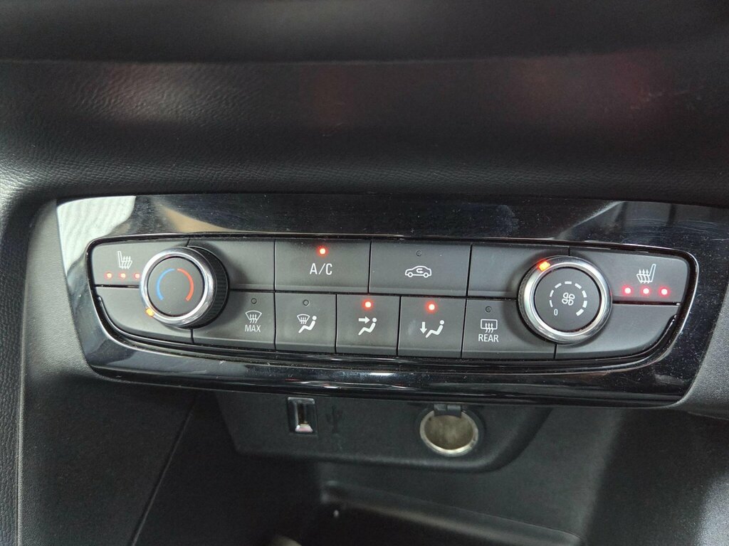 Vauxhall Corsa 1.4I Ecotec Griffin Red #47