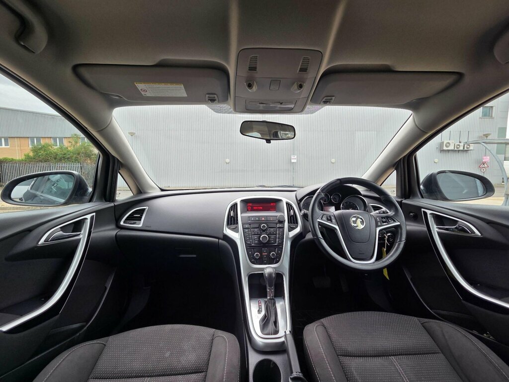 Vauxhall Astra 1.4 16V Tech Line Hatchback Euro Silver #21