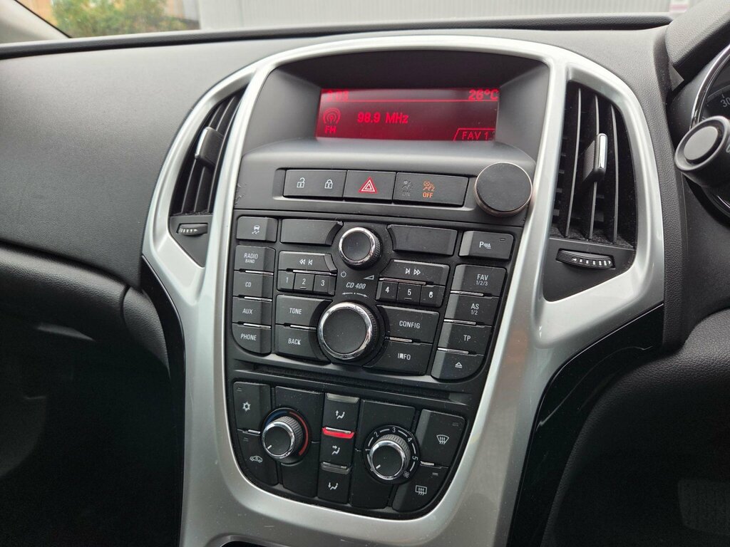 Vauxhall Astra 1.4 16V Tech Line Hatchback Euro Silver #35