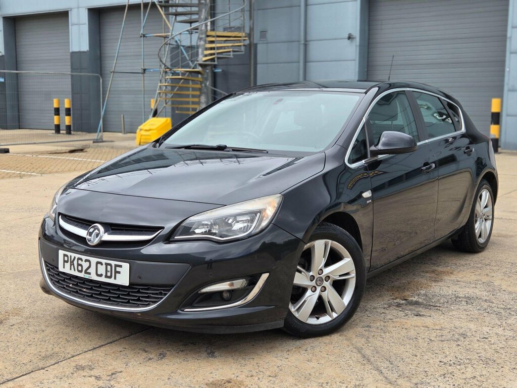 Vauxhall Astra 1.6 16V Sri Euro 5 Black #2
