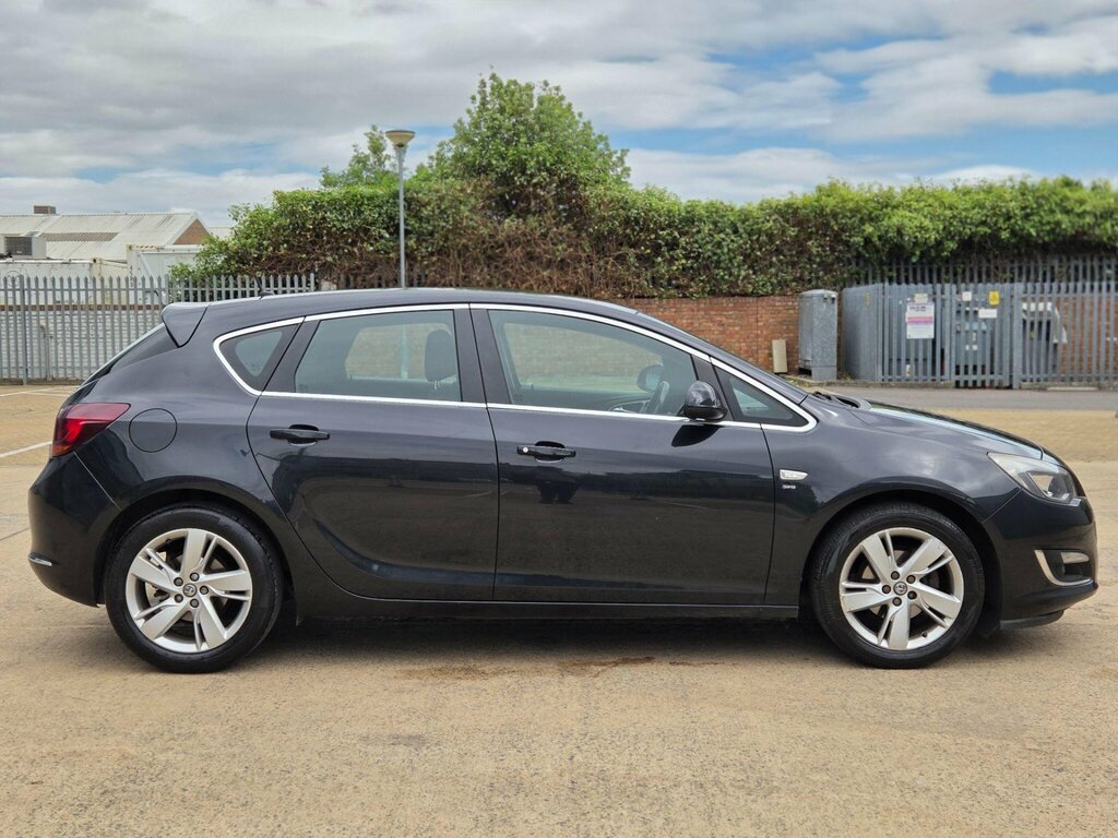 Vauxhall Astra 1.4 16V Tech Line Hatchback Euro Silver #12