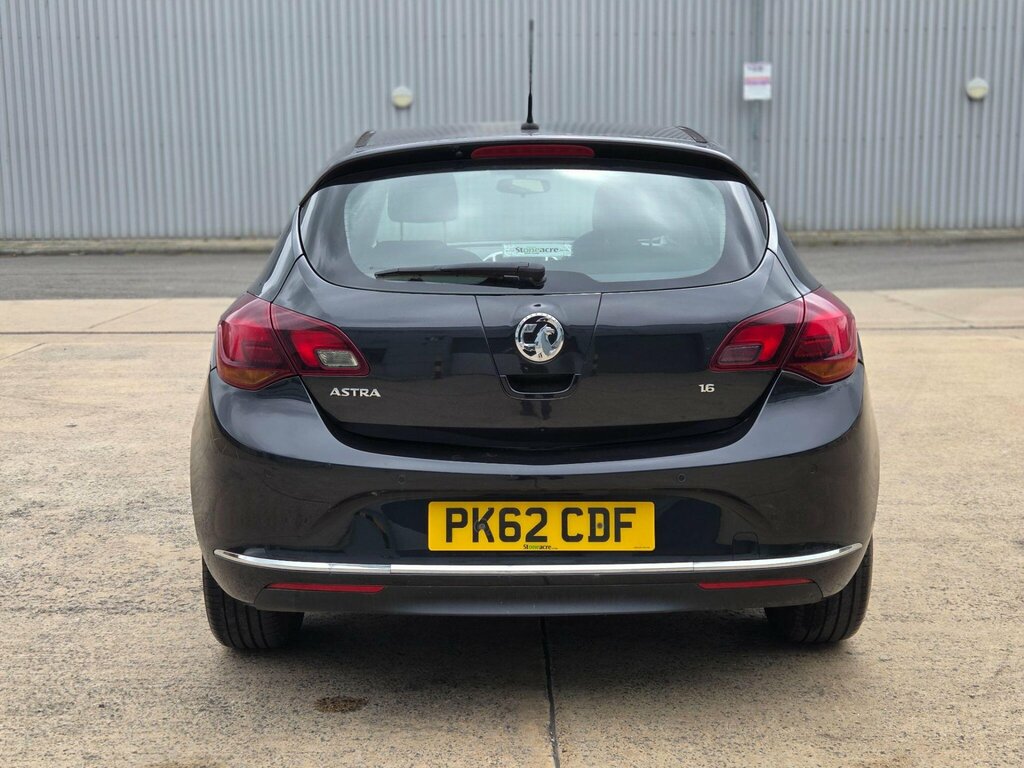 Vauxhall Astra 1.4 16V Tech Line Hatchback Euro Silver #14