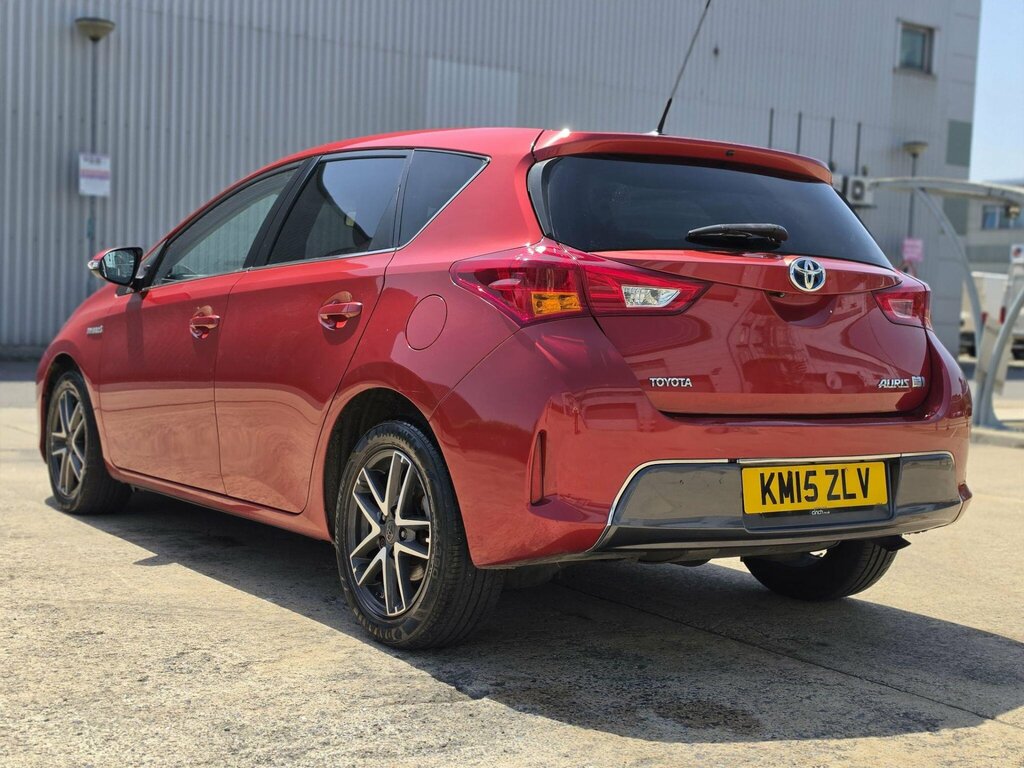 Toyota Auris 1.8 Vvt-h Icon Plus Cvt Euro 5 Ss Red #3