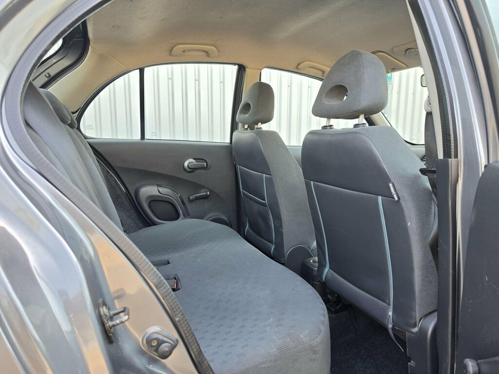 Nissan Micra Hatchback Se 2004 Gold #19
