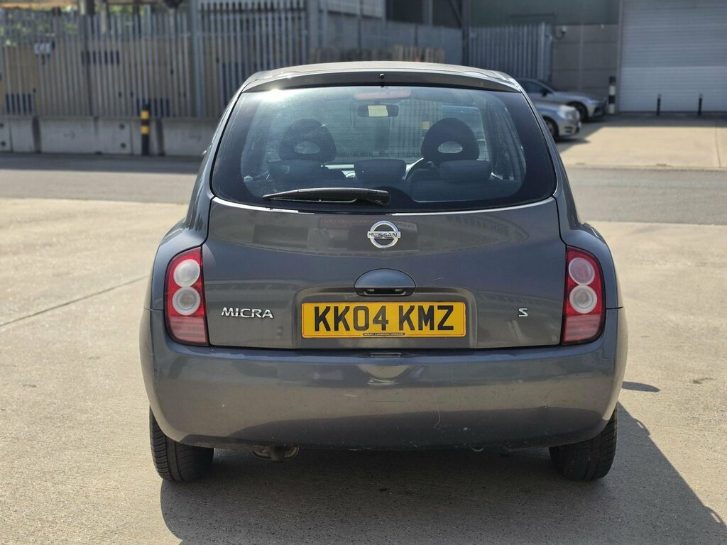Nissan Micra Hatchback Se 2004 Gold #9